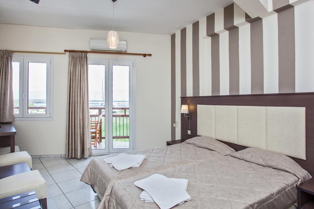 Akti Fine Rooms 스코펠로스 타운 객실 사진